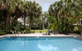 Miami River Inn Hotel